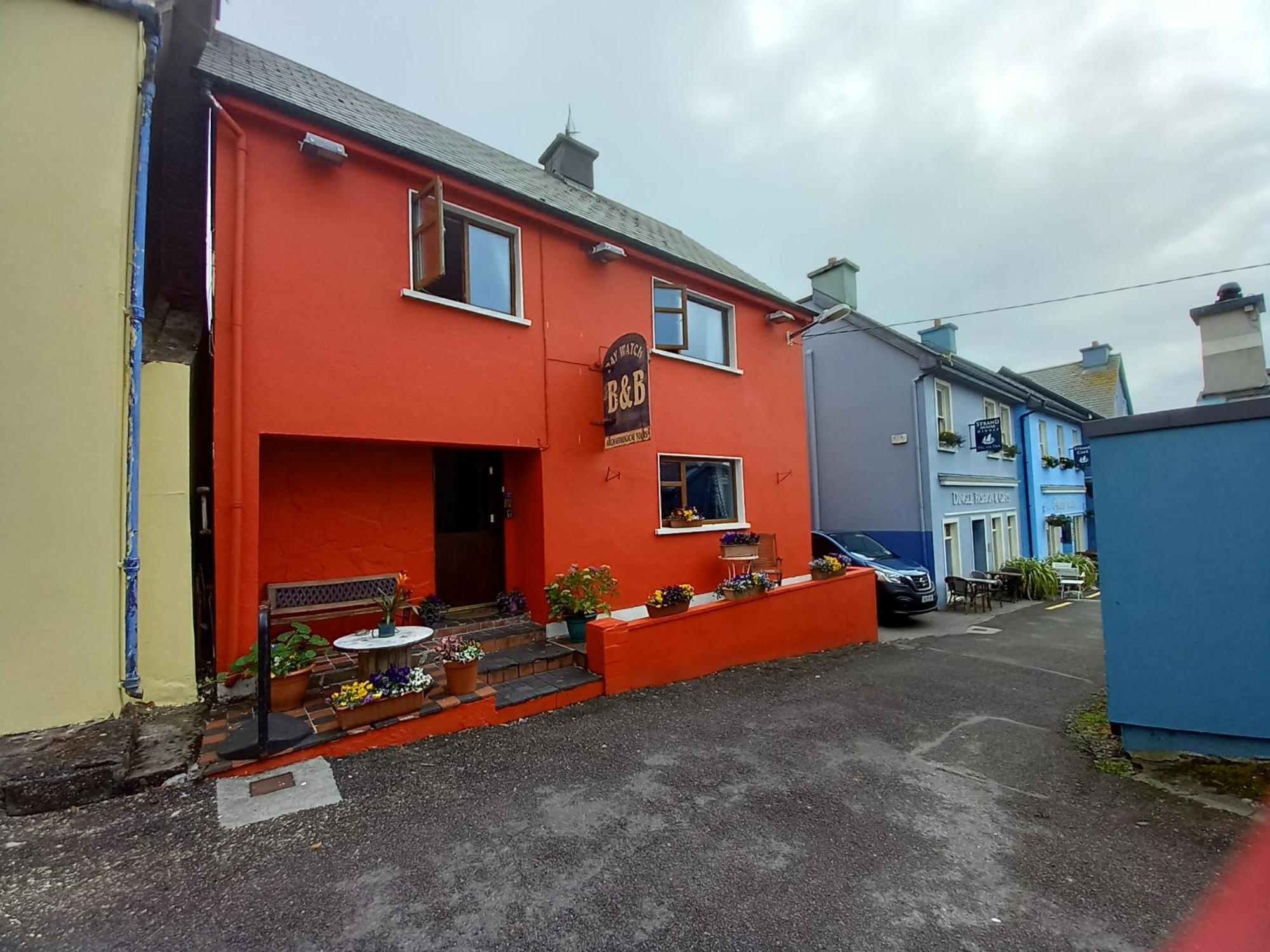 Baywatch Inn Dingle Exteriör bild
